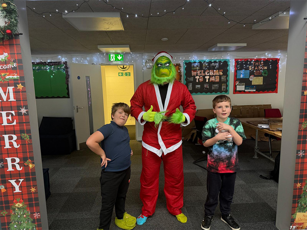 Grinch visited the hub!